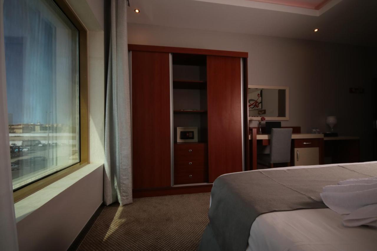 Tobal Al Zahra Hotel Apartments Jidda Eksteriør bilde
