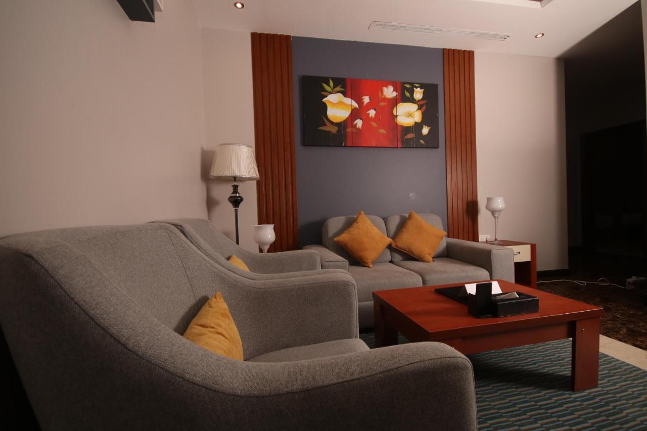Tobal Al Zahra Hotel Apartments Jidda Eksteriør bilde