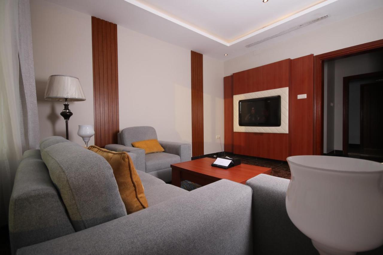 Tobal Al Zahra Hotel Apartments Jidda Eksteriør bilde